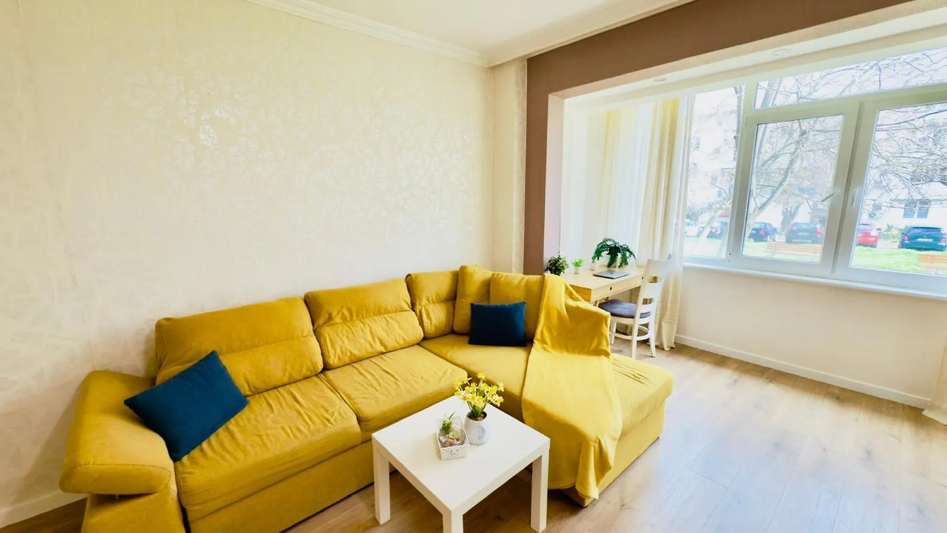 Burgas Two-Bed Flat 